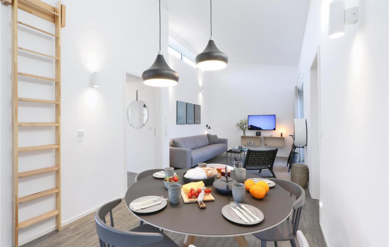 2 Bedroom Cozy Home In Lembruch-Duemmer See Exterior foto