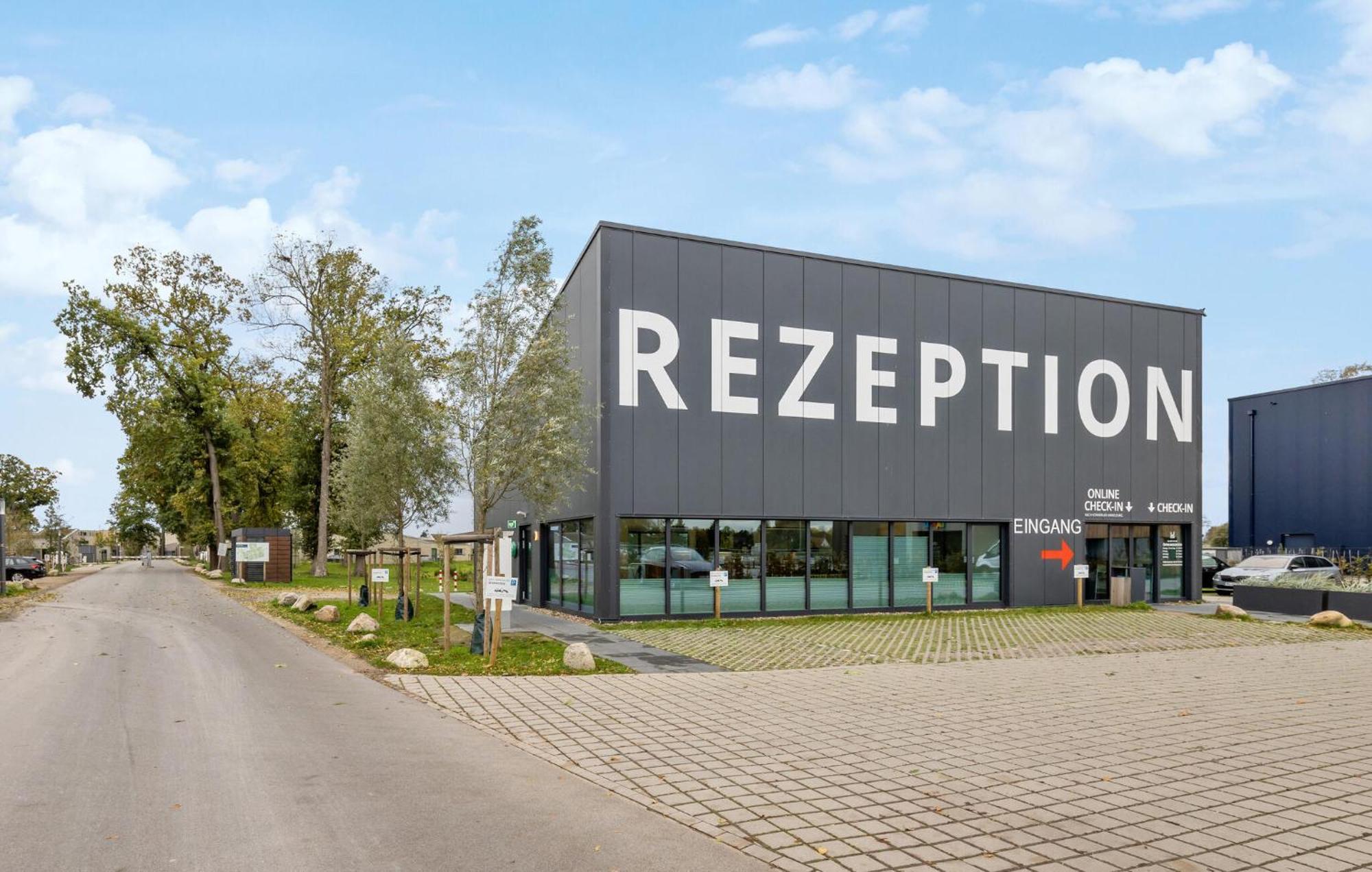 2 Bedroom Cozy Home In Lembruch-Duemmer See Exterior foto